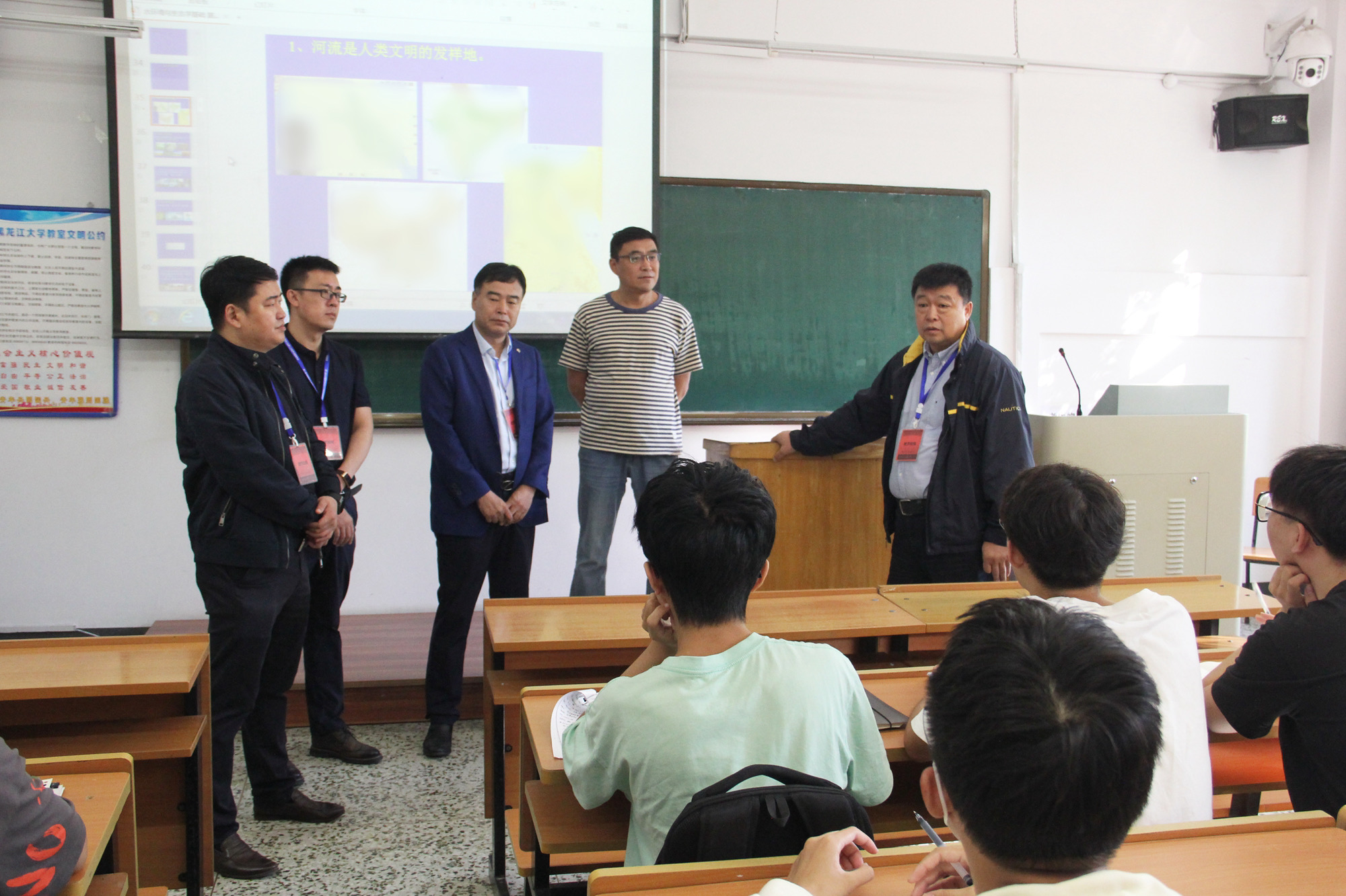 校领导开展2021年秋季学期教学检查工作