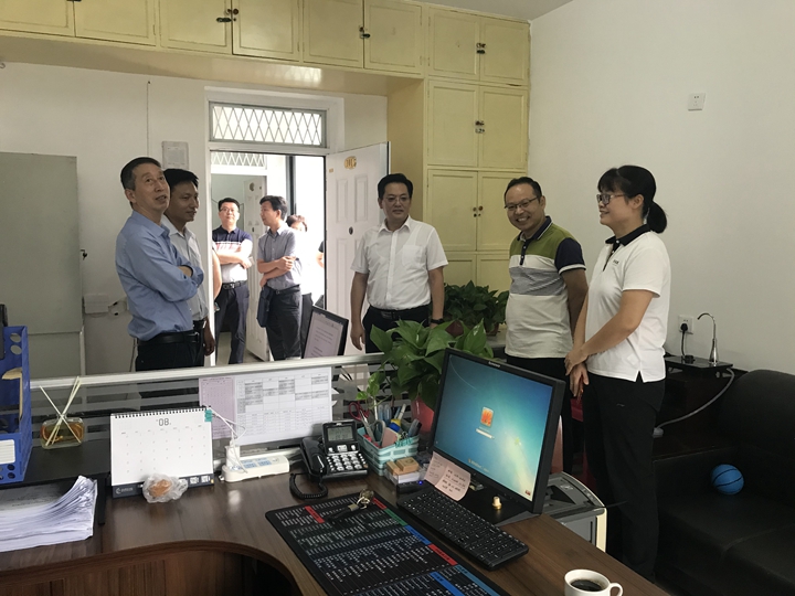 校党委副书记解伟赴北校区调研书院制建设工作