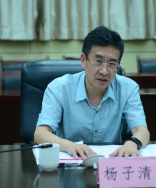 中国石油陕西销售公司执行董事、党委书记杨子清一行来我校交流座谈