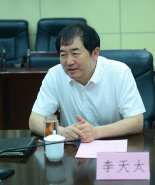 中国石油陕西销售公司执行董事、党委书记杨子清一行来我校交流座谈