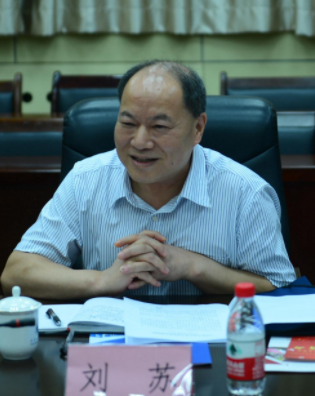 中国石油陕西销售公司执行董事、党委书记杨子清一行来我校交流座谈