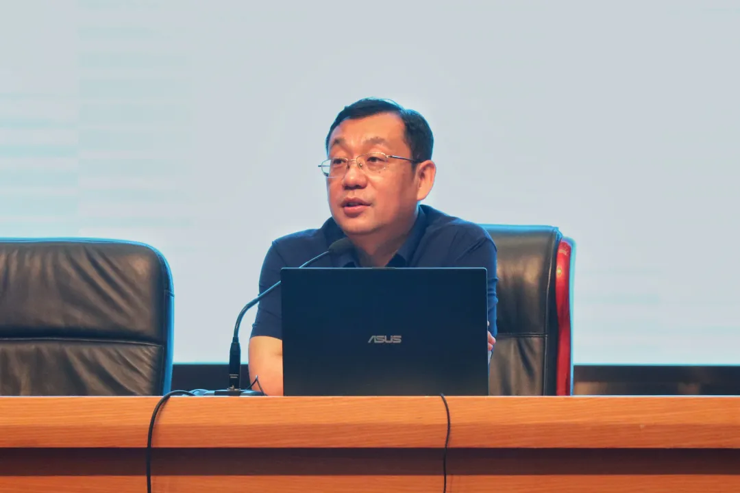 2021级本科新生入学教育之“从高中到大学的转变”