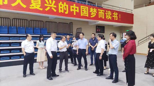 科技部专家来校调研