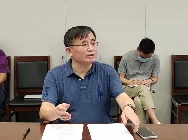 学校召开实验室安全例会