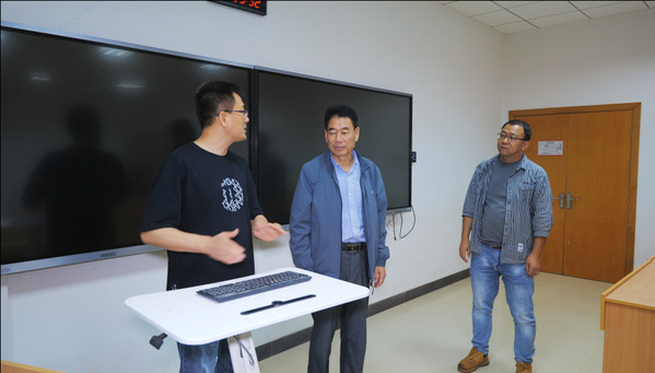 校领导带队赴太白山实习基地调研指导工作