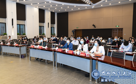 学校召开新学期党建与思想政治工作部署会