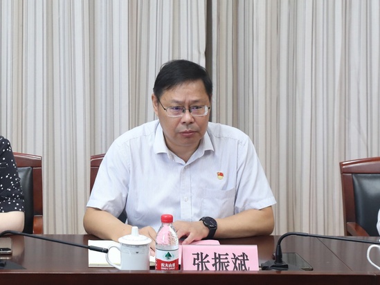 【学党史•庆百年】管理学院党委与崇明区陈家镇党委举行城乡党组织结对帮扶签约仪式