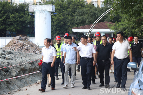 渝北区委常委、政法委书记唐密考察调研法治科技园一期工程项目开工情况