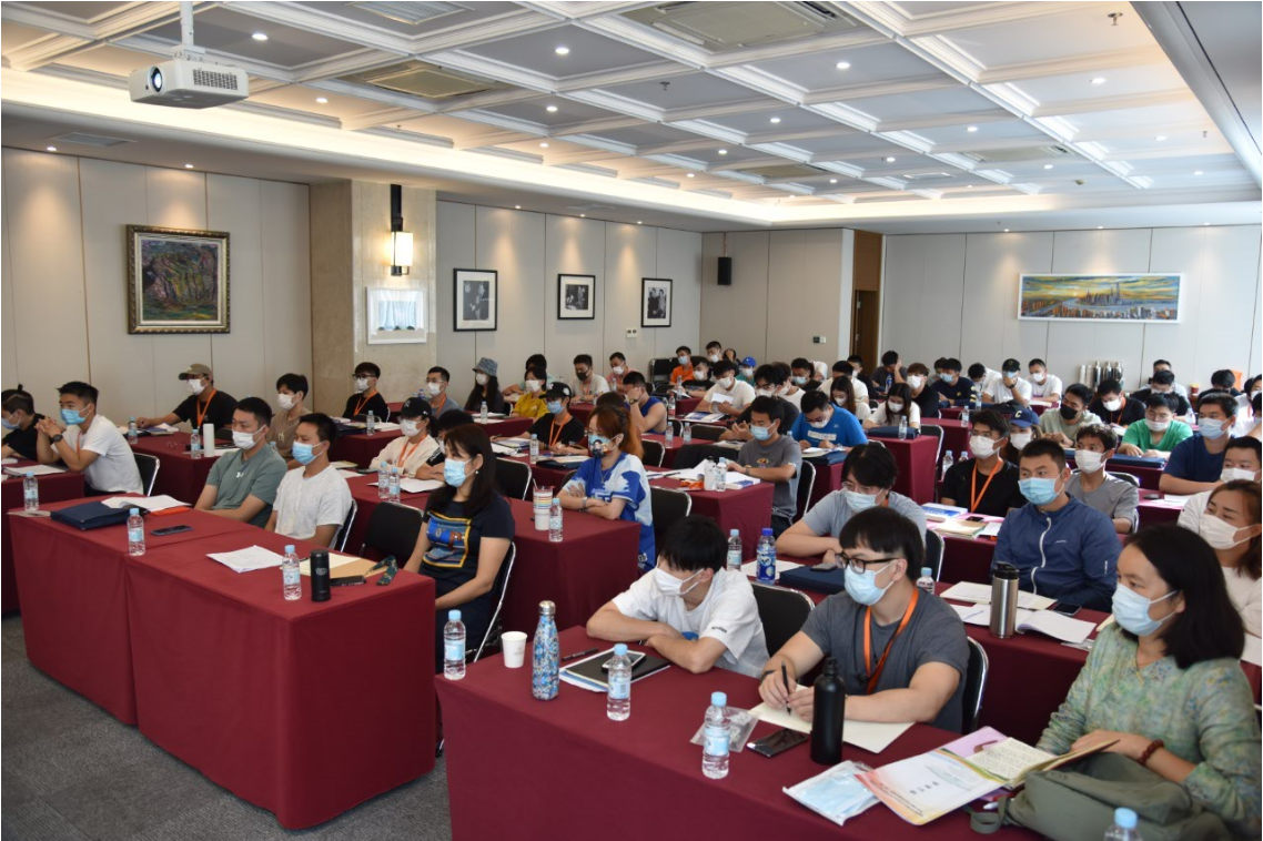 2021年全国各级各类体校教练员知识更新轮训培训班（第七期）在我校举行