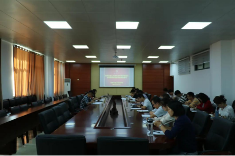 副校长乙引一行到物理与电子科学学院调研指导