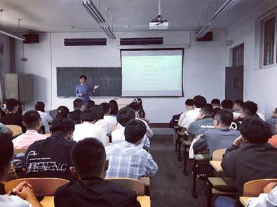 应用技术学院为2021级新生举办“养成教育”讲座