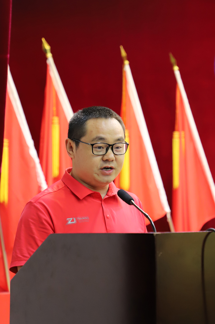 湖北民族大学举行2021级高等教育自学考试全日制本科助学班开学典礼
