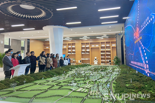 我校组织优秀青年教师代表到西部（重庆）科学城参观学习