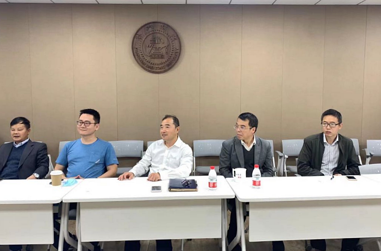 马克思主义学院召开闵行区人大选举第一次选民小组选举会议