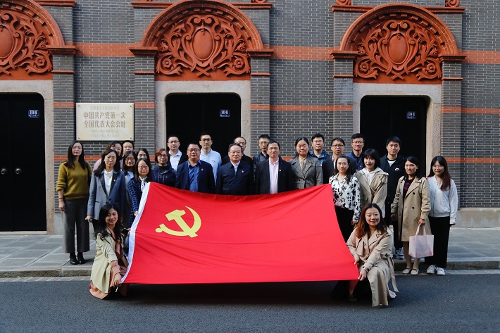 校党委书记郭庆松参加党支部联学联建主题党日活动