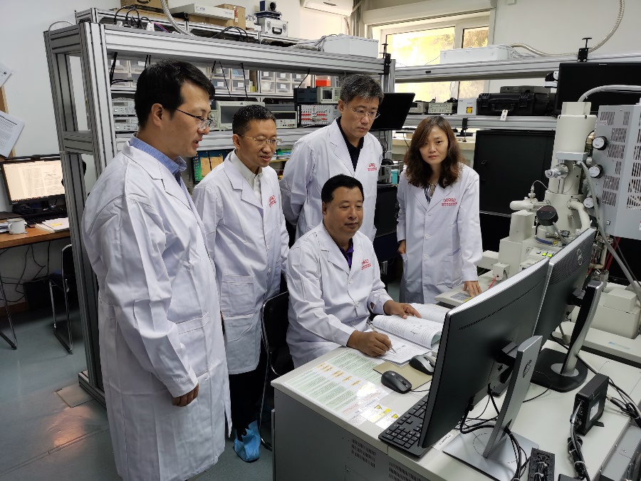 我校量子精密测量团队荣获第六届全国专业技术人才先进集体团队