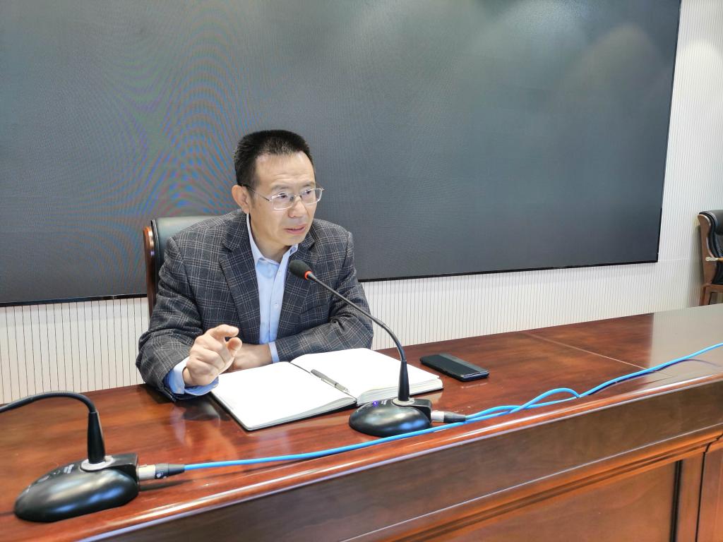 学生安全情况研判与工作安排会议在校召开