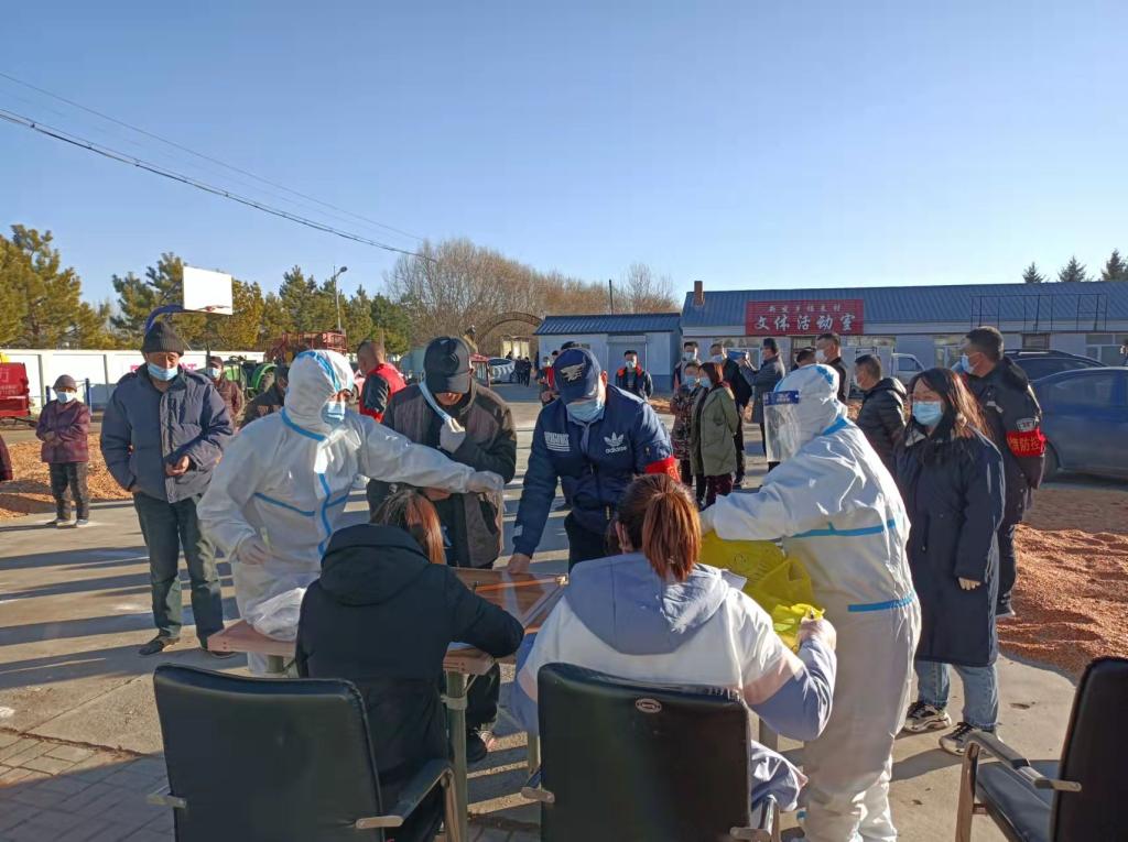 驻村帮扶守初心 疫情防控担使命