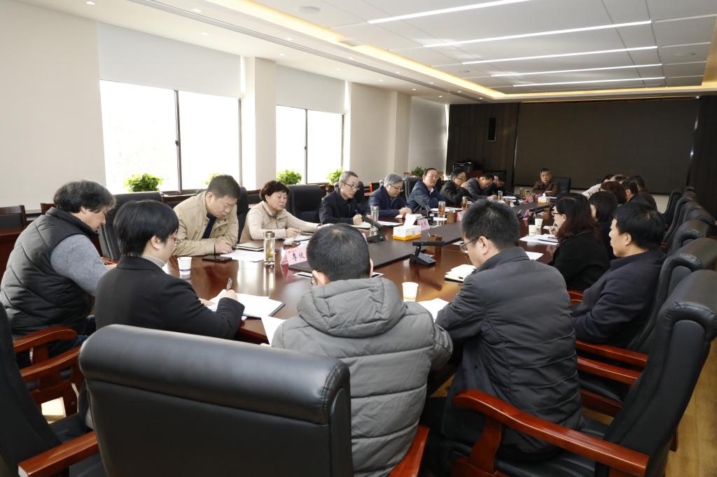 学校推进70周年校庆筹备工作