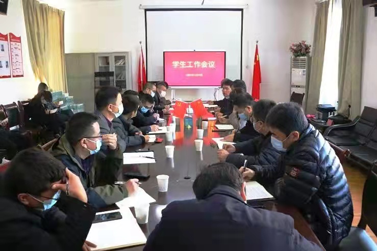 校领导带队深入张家界校区调研指导工作