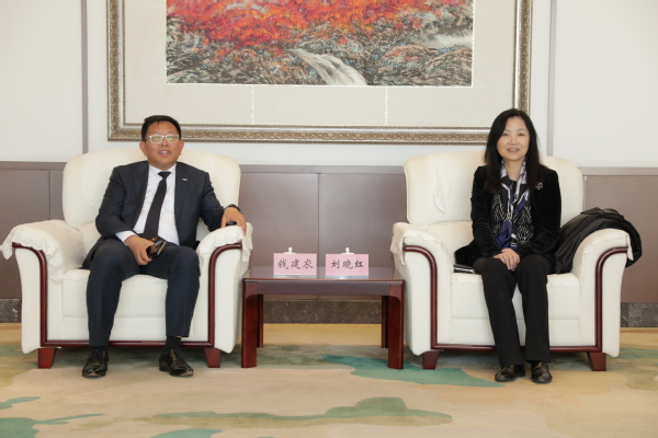 刘晓红校长会见复星旅游文化集团董事长兼CEO钱建农一行