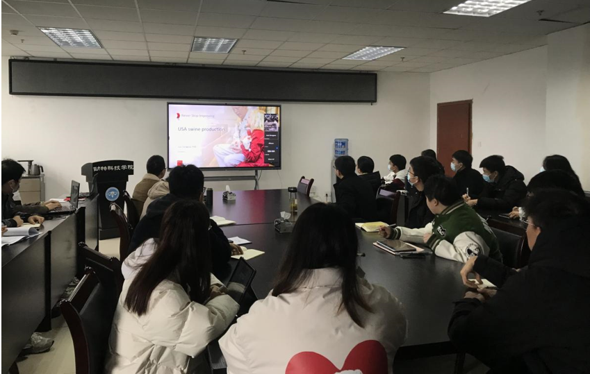 国际顶尖育种企业专家为动科院师生做报告