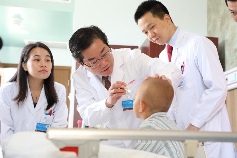 范先群院士：保生命、保眼睛、保视力，团队致力眼肿瘤和眼眶病研究