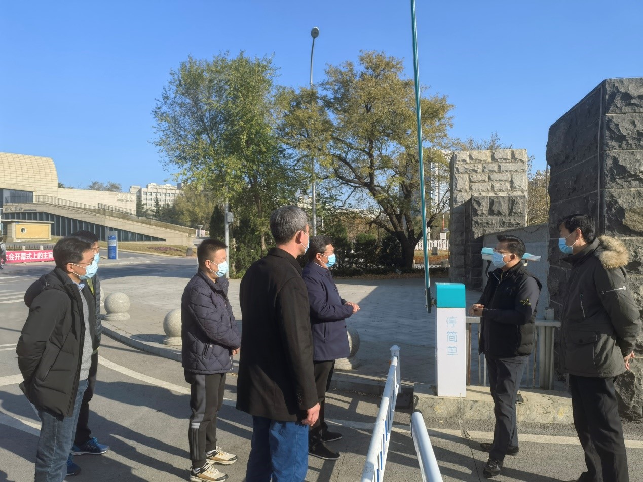 大连市教育系统第五督察组赴我校督查疫情防控工作