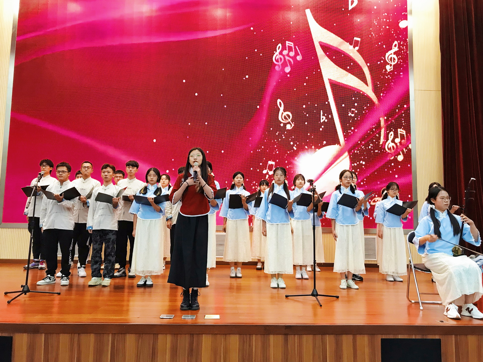 电子与通信工程学院、人工智能学院举办党史学习教育主题红歌大赛