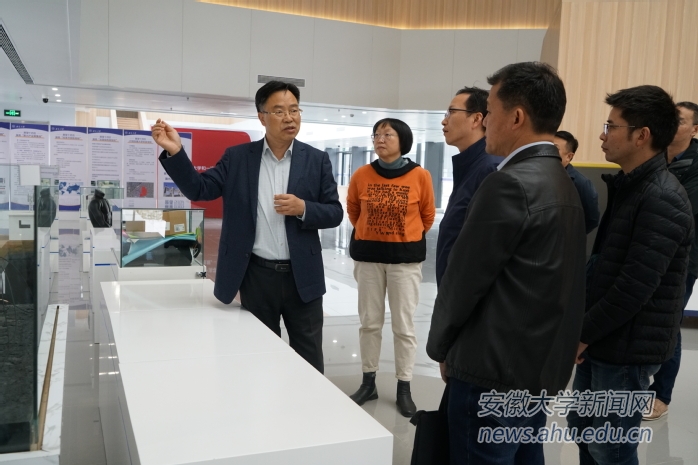 【聚焦“三地一区”】省政府办公厅省教育厅来校调研指导服务支撑“三地一区”建设