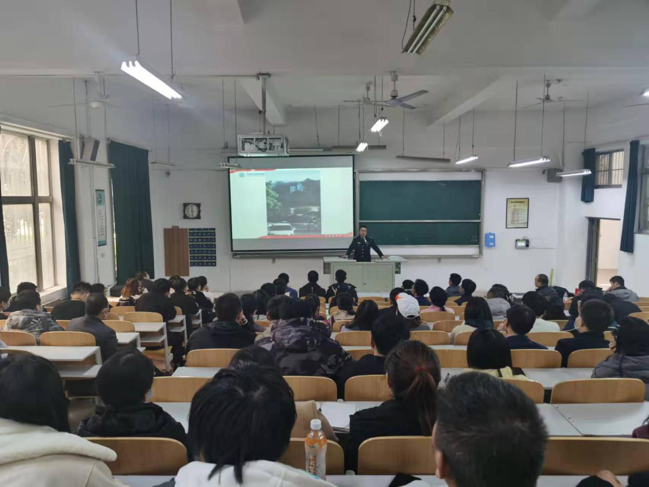 我校开展实验室安全培训及应急演练活动