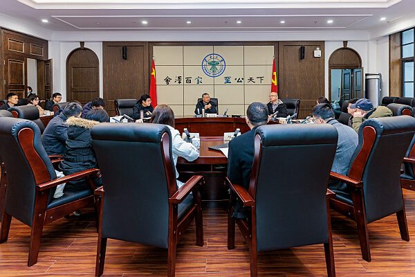 学校召开中国共产党云南大学第十二届委员会工作报告征求意见师生代表座谈会
