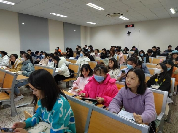 科技创新奋斗有我“科技创新巾帼行动”走进中国科学院大学专场直播报告会举行