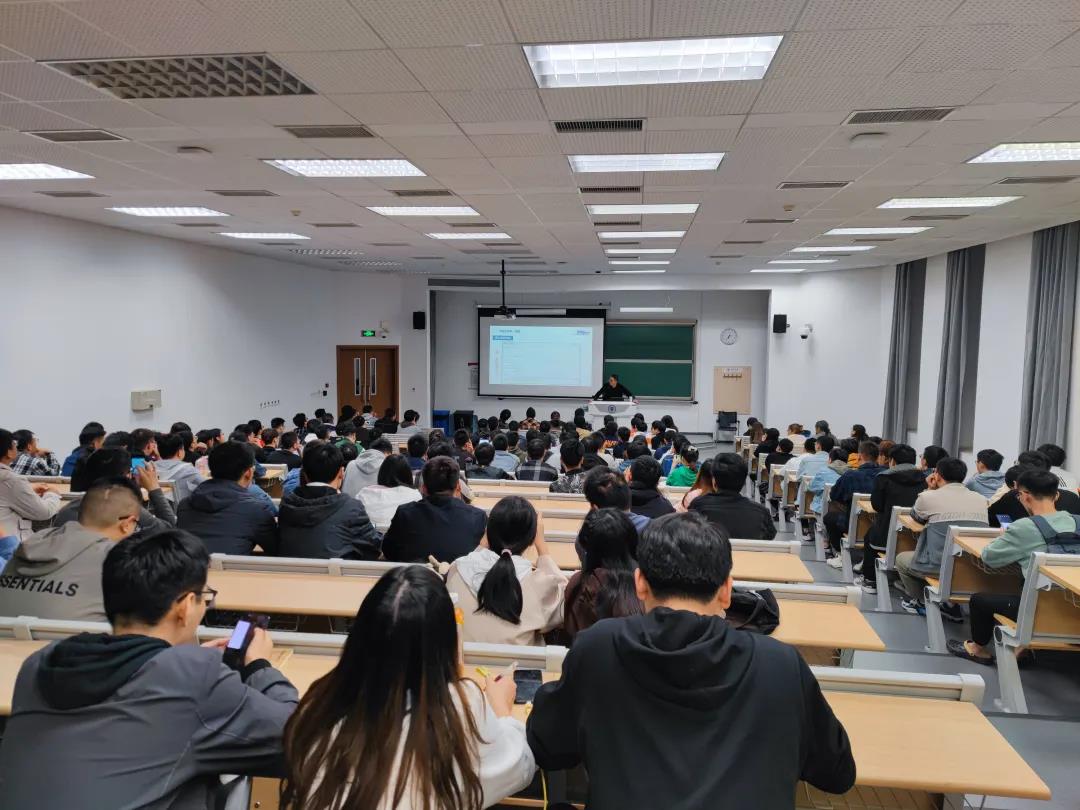 机械工程学院2022届毕业生就业动员大会顺利召开