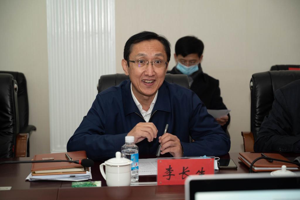 中国农业科学院副院长黄三文一行来校考察调研