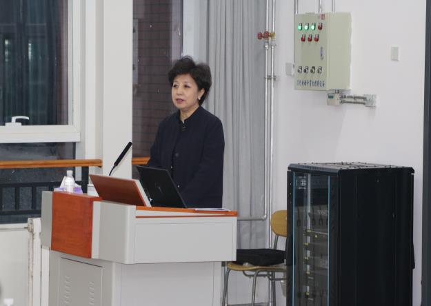 商学院开展新生西海岸新区区情教育