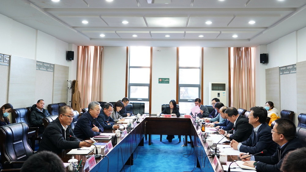 包头市委副书记、市长张锐一行来我校调研