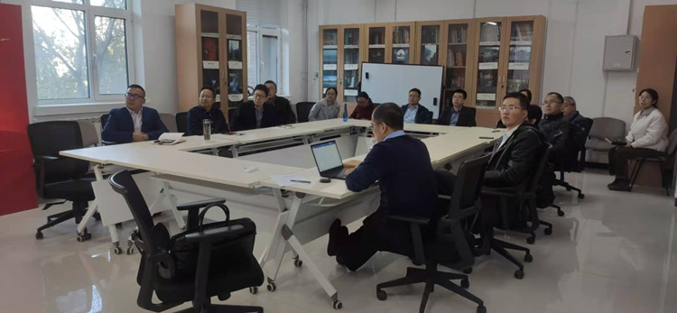 微电子学院召开电子科学与技术学科建设与发展规划研讨会