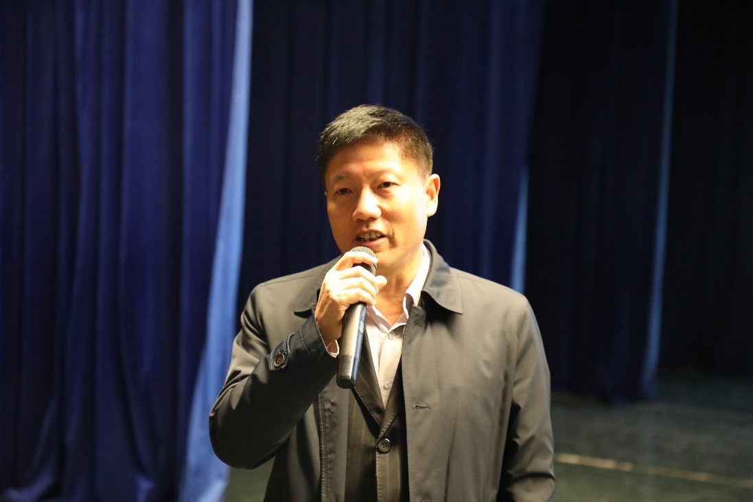 我是怎样当校长的——汪宁为云南省“万名校长培训计划”第六期学员授课