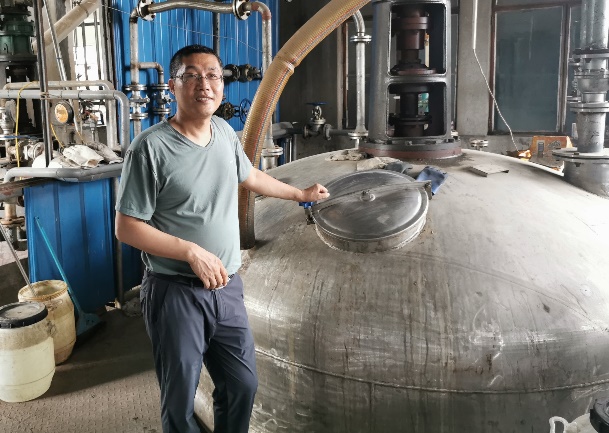 我校科研团队在无醛大豆基木材胶黏剂的研发与工业化应用方面取得新进展