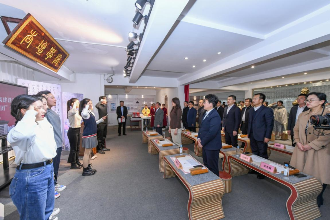 教育部师德师风建设基地成立“大学生师德宣讲团”