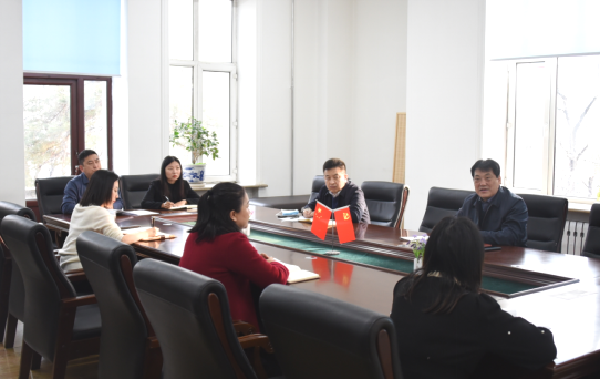 我校教职工学习党的十九届六中全会精神持续升温