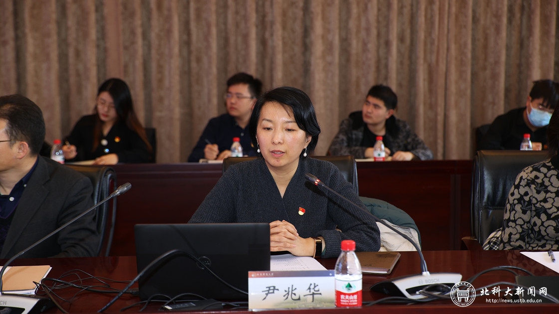 学校举行深度辅导工作推进会暨深度辅导与理论研究工作室揭牌仪式