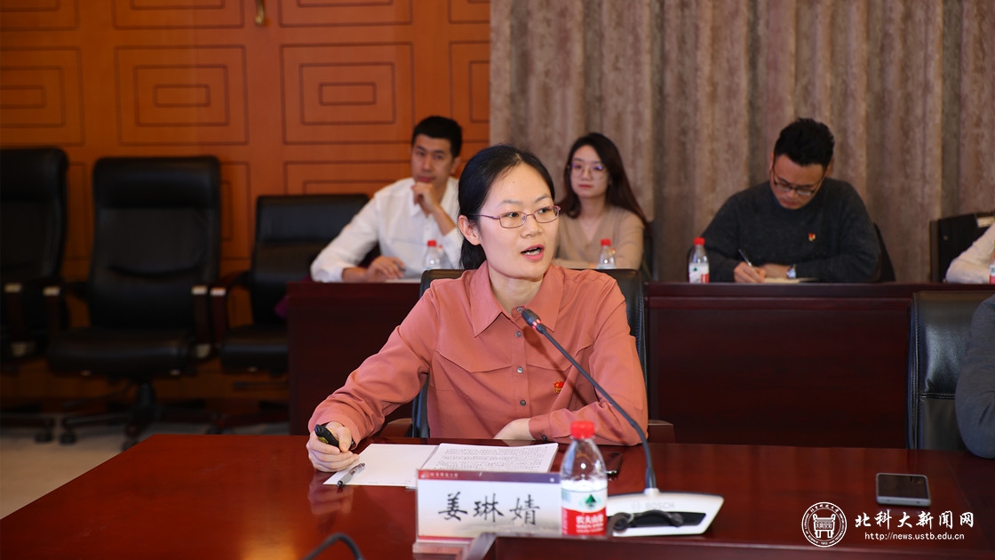 学校举行深度辅导工作推进会暨深度辅导与理论研究工作室揭牌仪式