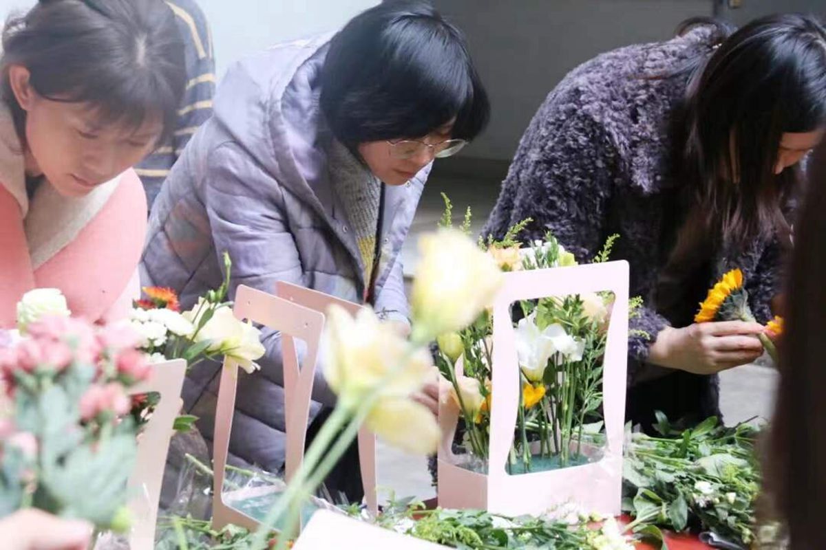 【我为师生办实事】公管院：做好师生一路的“同行者”和“关怀者”