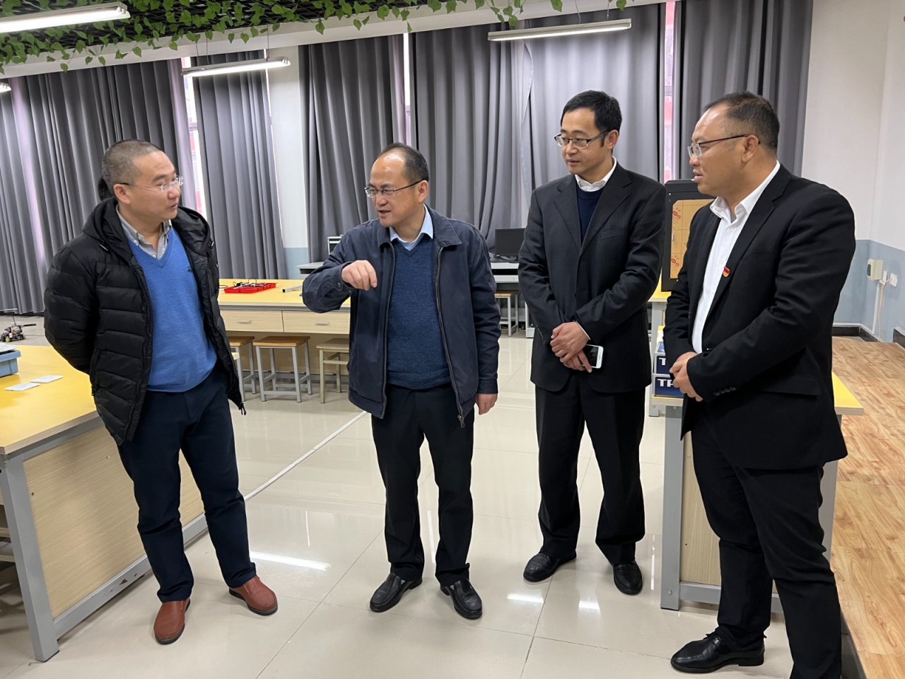 【帮扶在行动】曾勇校长一行赴岑巩县开展定点帮扶工作督导调研