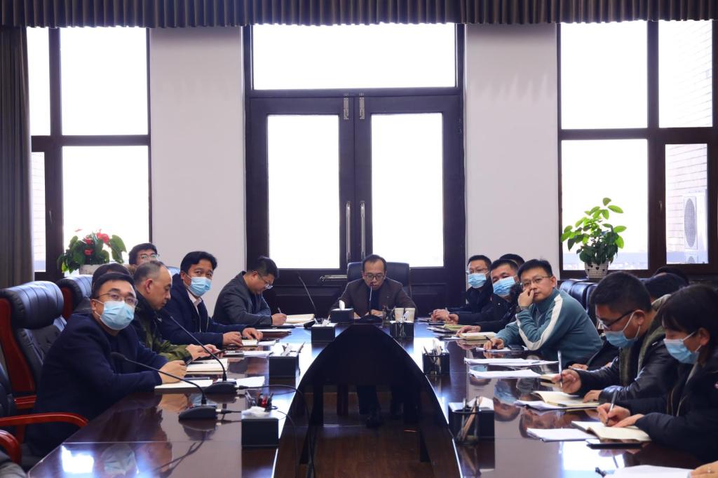 学校召开学生工作队伍第119期理论学习研讨会暨党的十九届六中全会精神专题辅导