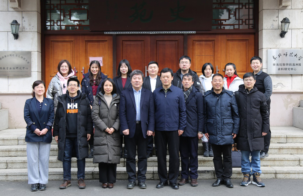 战略支援部队信息工程大学学者来校交流