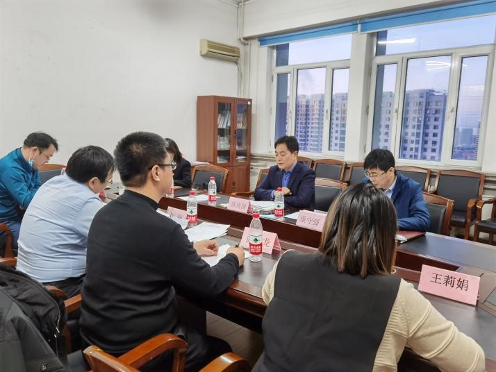 学校期刊管理委员会召开第二次会议