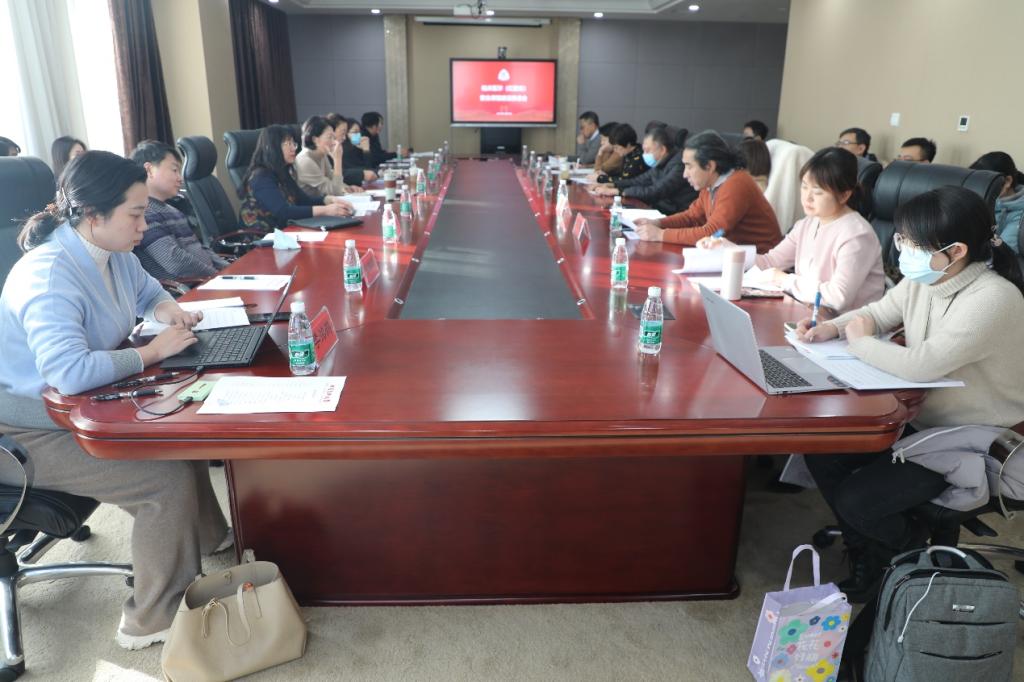 我校召开临床医学（红医班）整合课程建设推进会